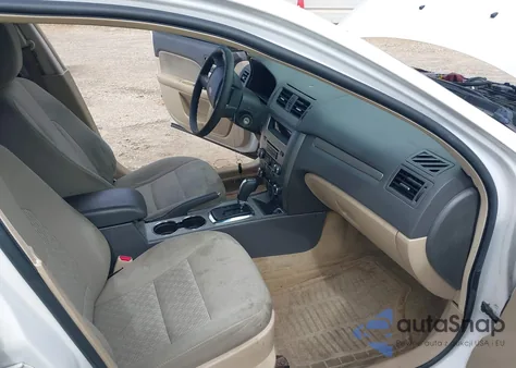 2010 Ford Fusion Se из США, поврежденный, VIN 3FAHP0HG0AR364894